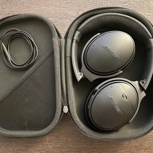 Bose QuietComfort 35 II Bluetooth Wireless Over-Ear Headphones (Black)